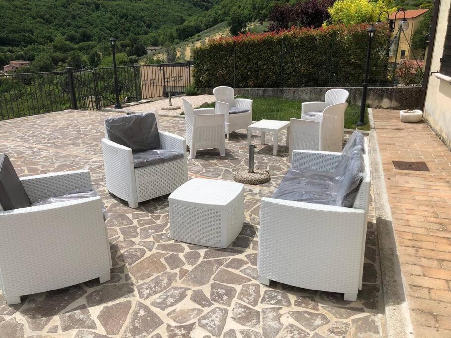 Casa Vacanze Vecchio Frantoio Residenza Leccino Spoleto Exteriör bild